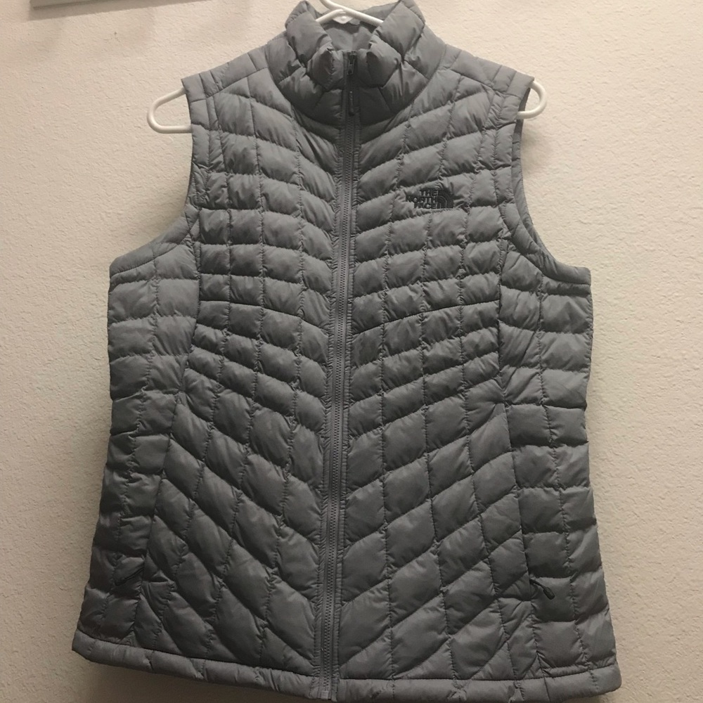 North face thermoball women’s vest